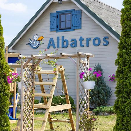 Domki Letniskowe Albatros Rewal Kültér fotó